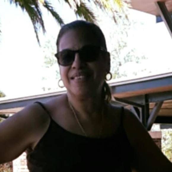 Meet your Posher, Edith - Picture 1 of 1